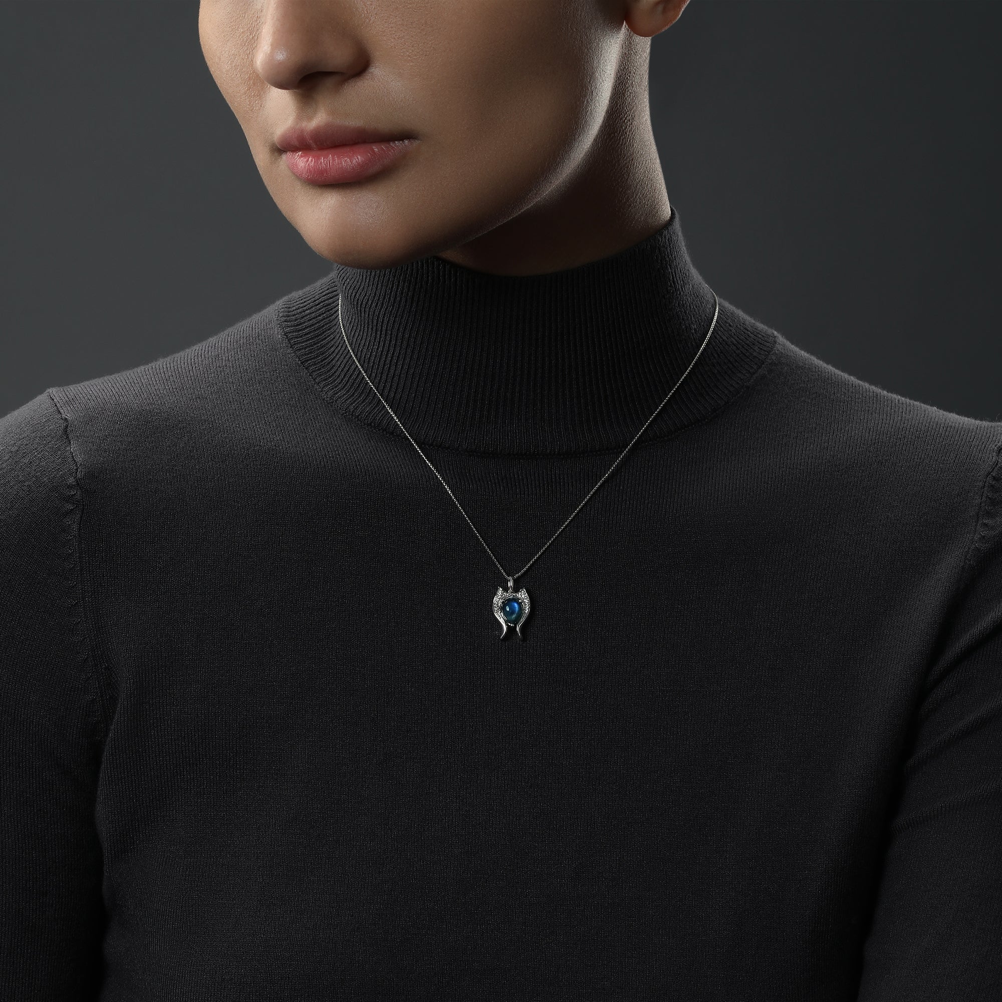 AHSOKA TANO™ PENDANT IN STERLING SILVER with 1/12 CT.TW. Diamonds and Blue Labradorite - Image 2