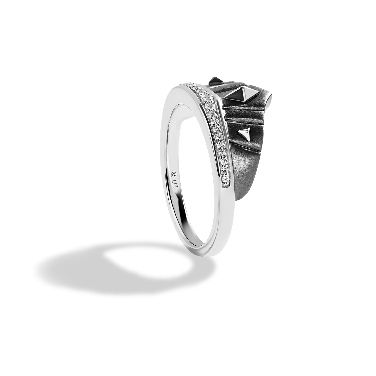 AHSOKA TANO™ WOMEN'S RING 1/10 CT.TW. Diamonds, Sterling Silver and Black Rhodium - Image 2