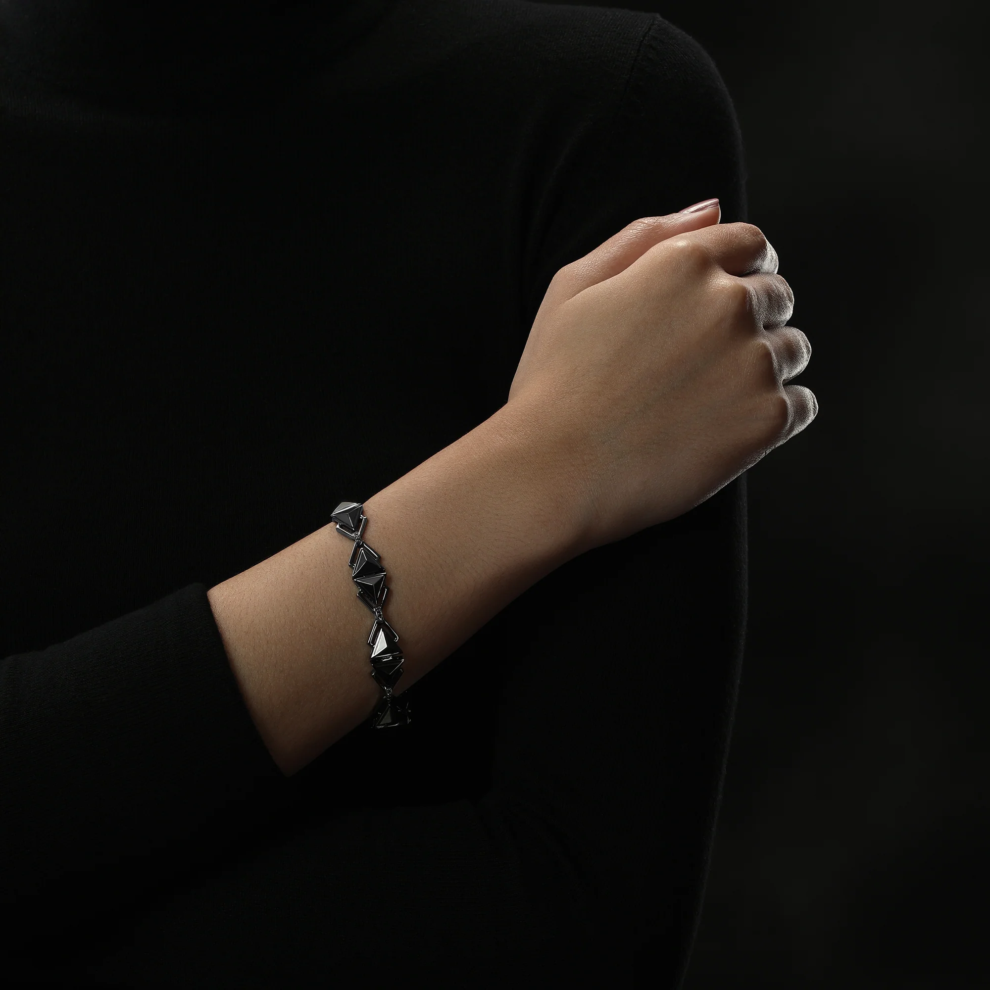 DARK ARMOR WOMEN'S BRACELET 1/8 CT.TW. Black Diamonds Silver with Black Rhodium - Image 2