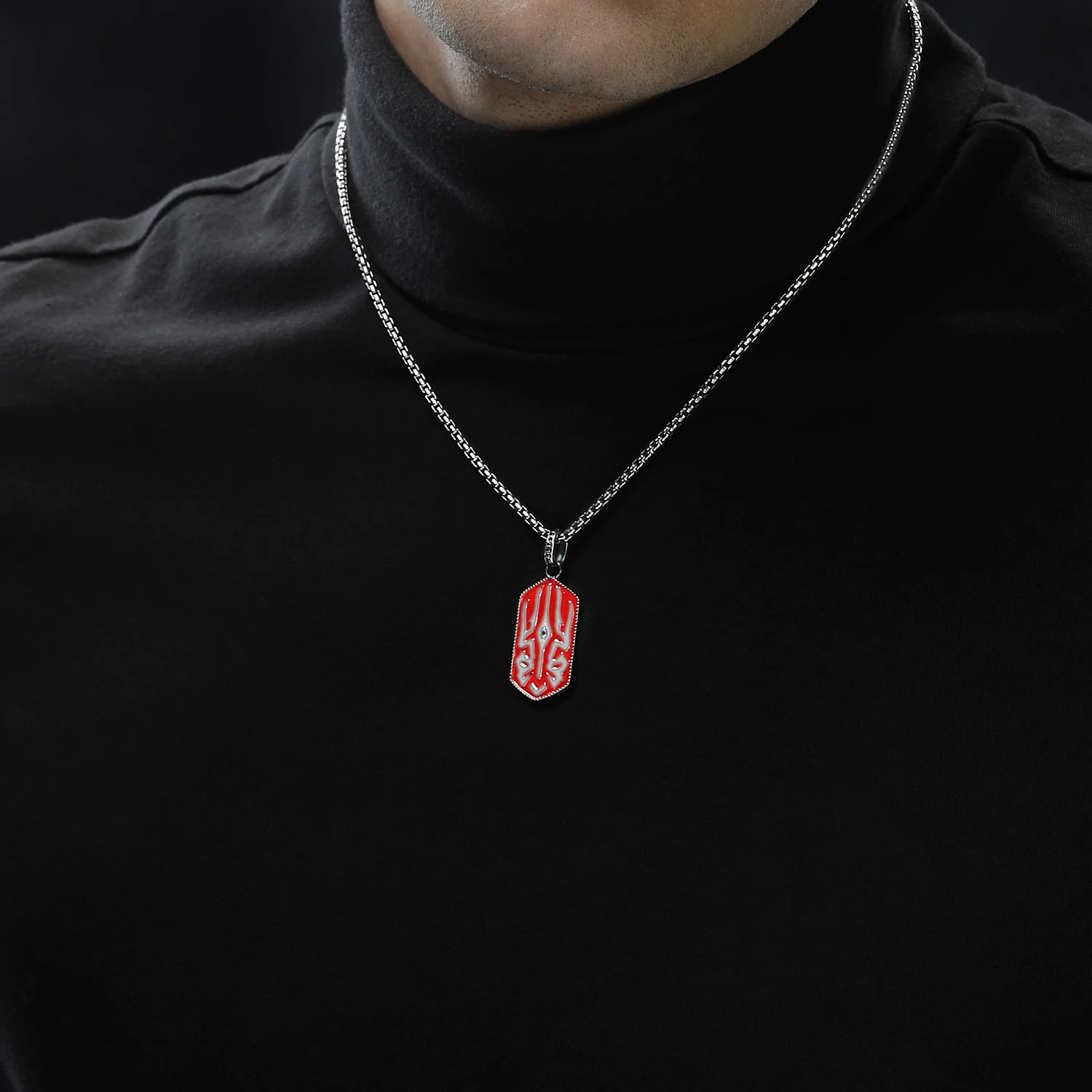 DARTH MAUL™ MEN'S/WOMEN'S PENDANT in Black Rhodium over Sterling Silver and Red Enamel with 1/12 CT.TW. Black Diamond - Image 2