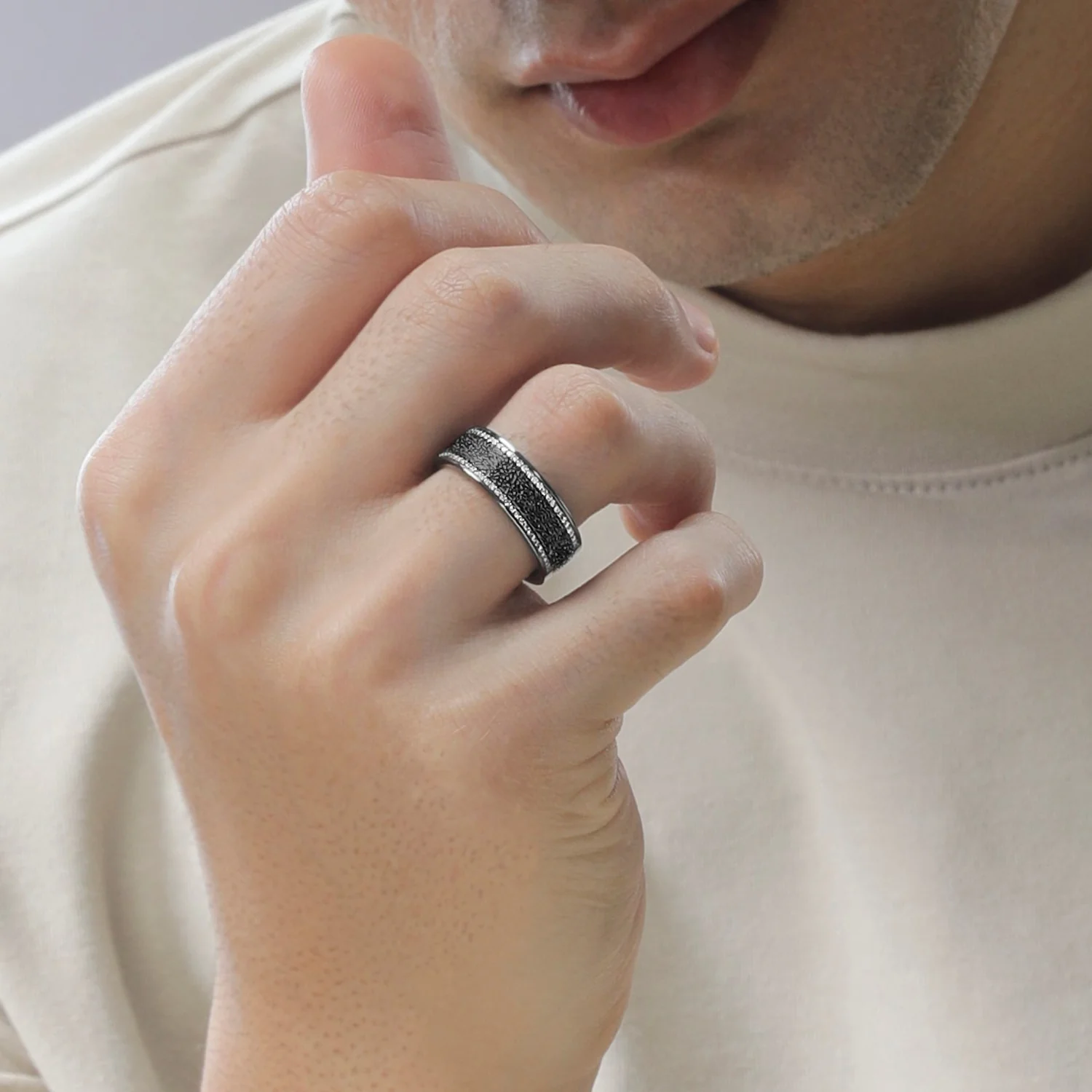 IN CARBONITE MEN'S RING 1/5 CT.TW. White Diamonds Silver with Black Rhodium - Image 2