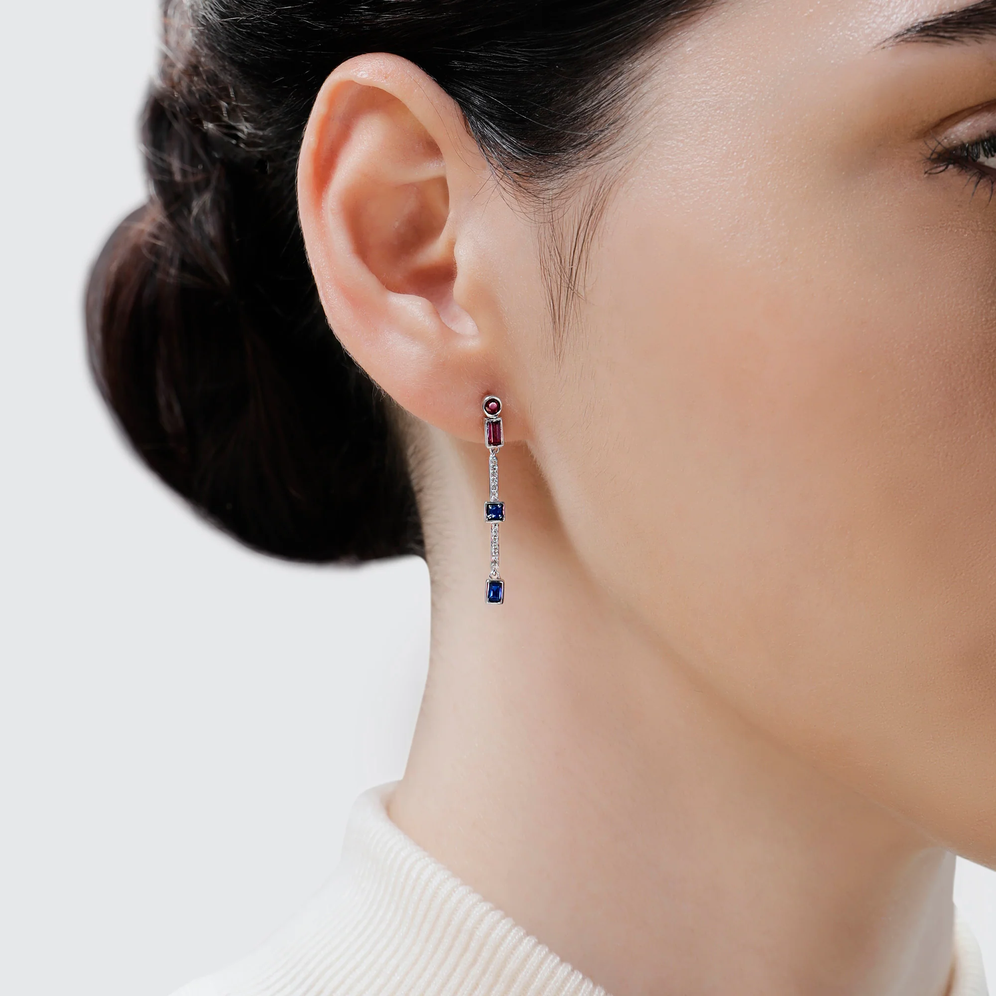 R2 SERIES WOMEN'S EARRINGS 1/10 CT.TW. White Diamonds Garnet and Blue Sapphire Silver - Image 2