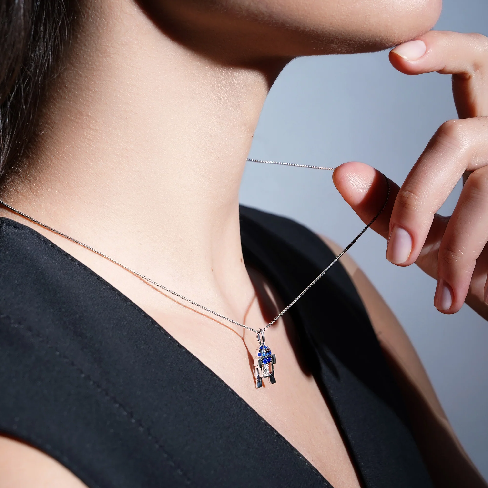R2 SERIES WOMEN'S PENDANT Accent Diamonds Garnet and Blue Sapphire in Sterling Silver - Image 2