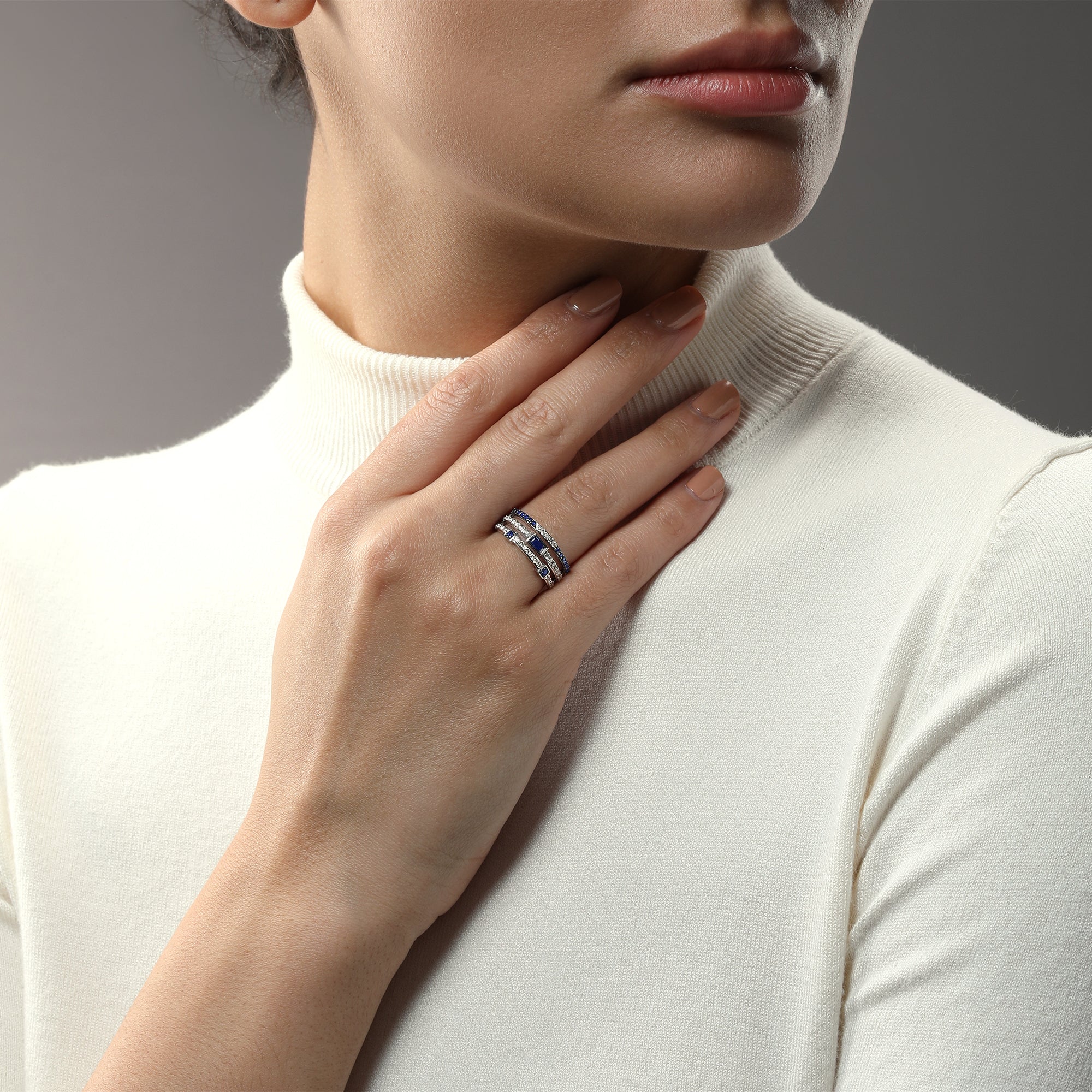 R2 SERIES WOMEN'S RING 1/3 CT.TW. White Diamonds and Blue Sapphire Silver - Image 2