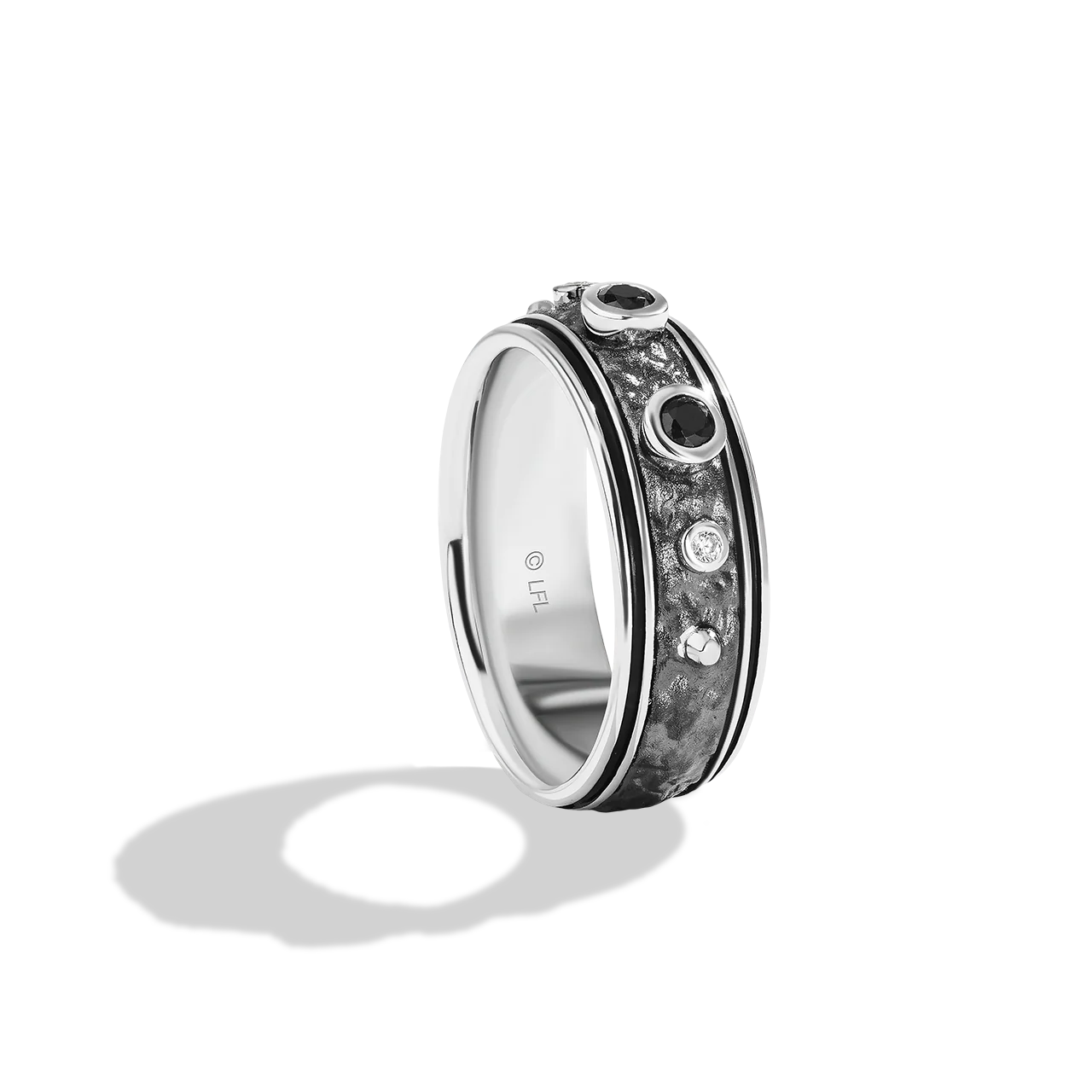 TUSKEN RAIDER™ MEN'S RING Diamond Accent, Black Spinel, Sterling Silver with Black Rhodium - Image 3